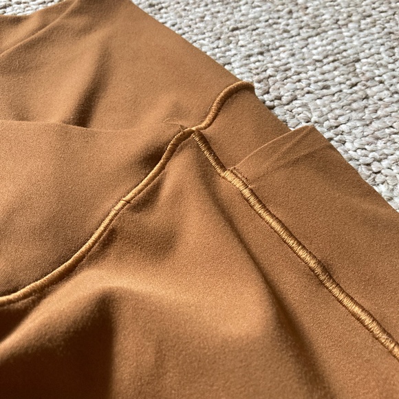 Offline by Aerie Real Me Crossover Pocket Legging - Picture 3 of 3